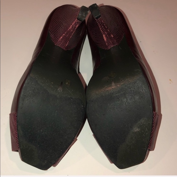 Vince Camuto burgundy leather heels, 9 1/2 - Picture 7 of 7